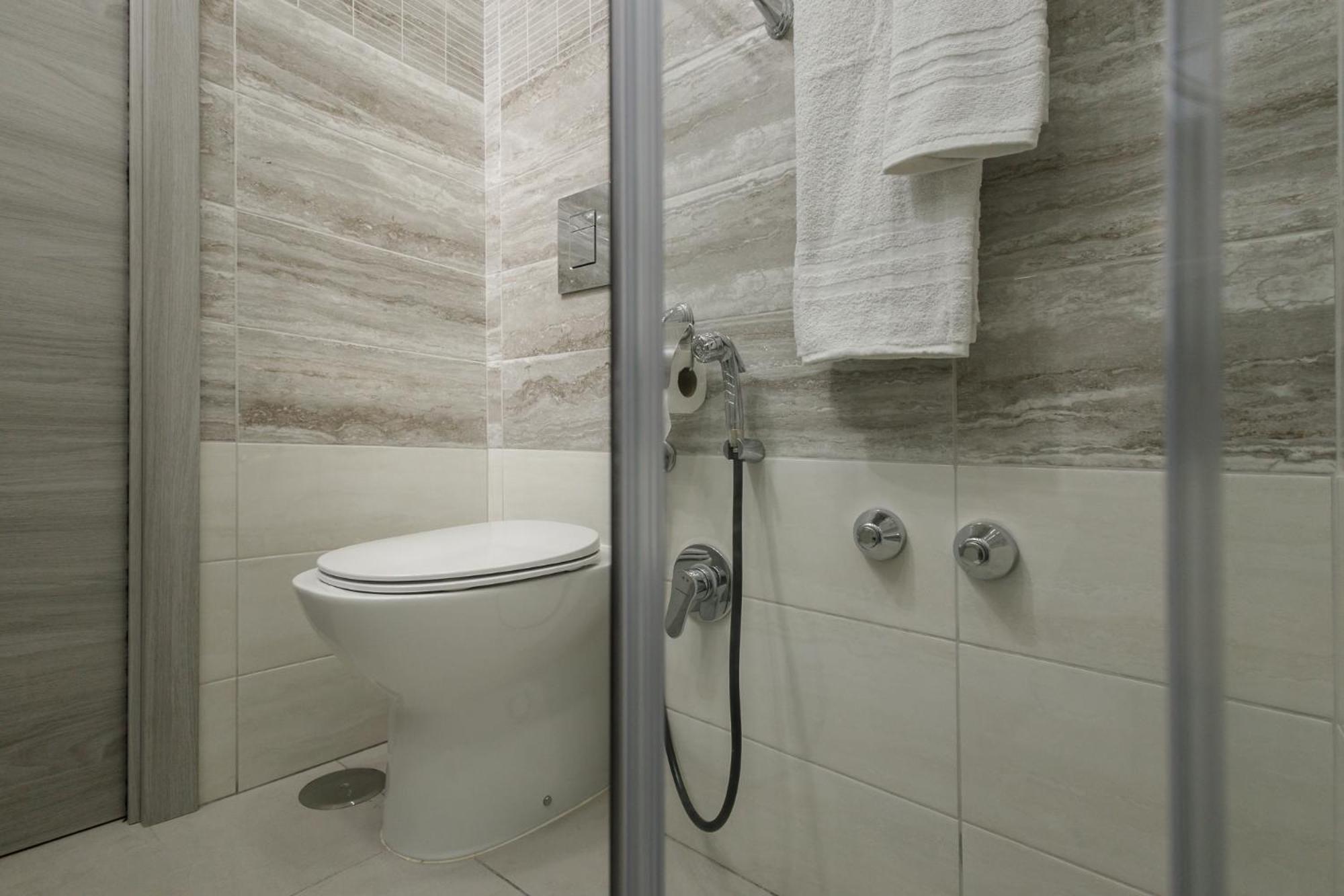 Caroline'S House Hotel Napoli Bagian luar foto